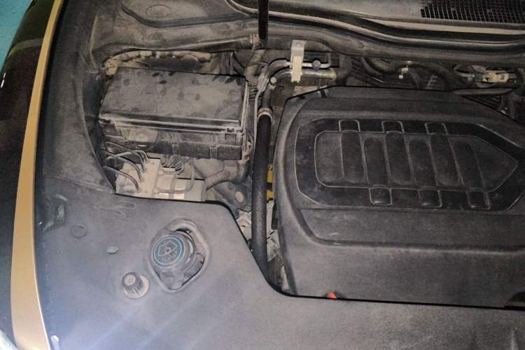Used Acura MDX 2014 3.5L Elite Edition Engine Bay Right