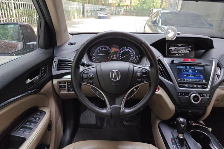 Used Acura MDX 2014 3.5L Luxury Edition Steering Wheel