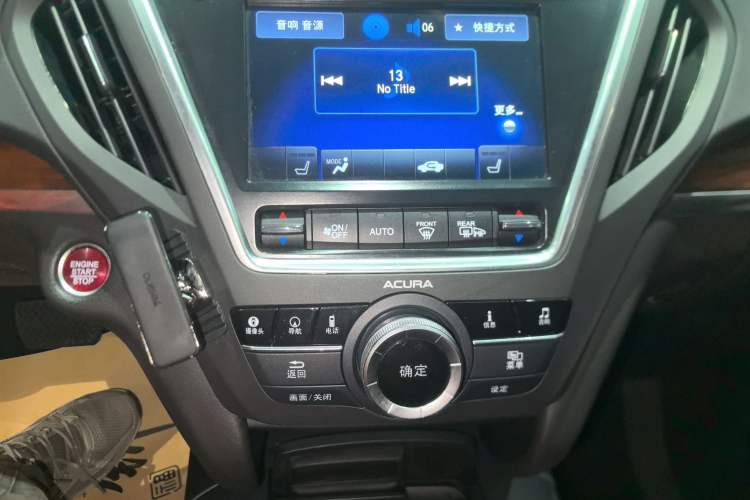 Used Acura MDX 2014 3.5L Elite Edition Audio And AC Panel