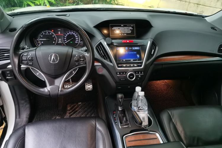 Used Acura MDX 2014 3.5L Luxury Edition Center Console