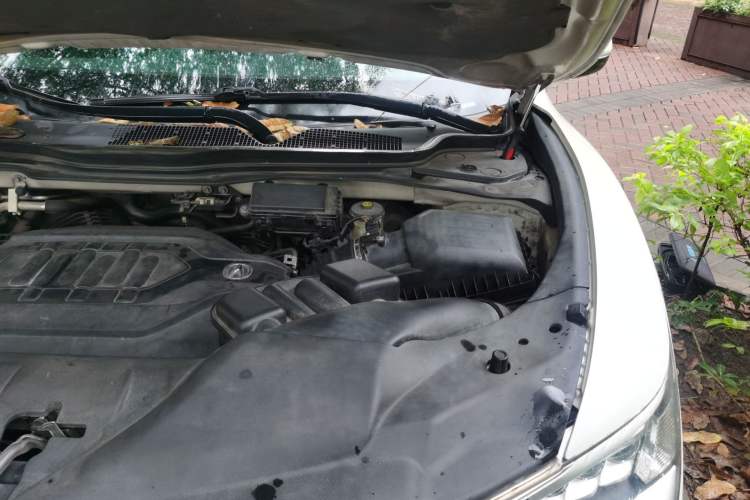 Used Acura MDX 2014 3.5L Luxury Edition Engine Bay Left