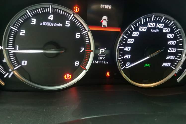Used Acura MDX 2014 3.5L Luxury Edition Odometer Close Up