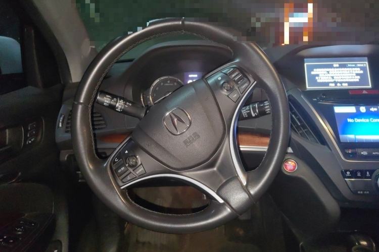 Used Acura MDX 2014 3.5L Elite Edition Steering Wheel
