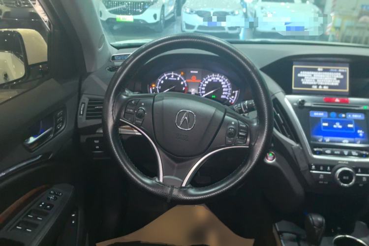 Used Acura MDX 2014 3.5L Elite Edition Steering Wheel