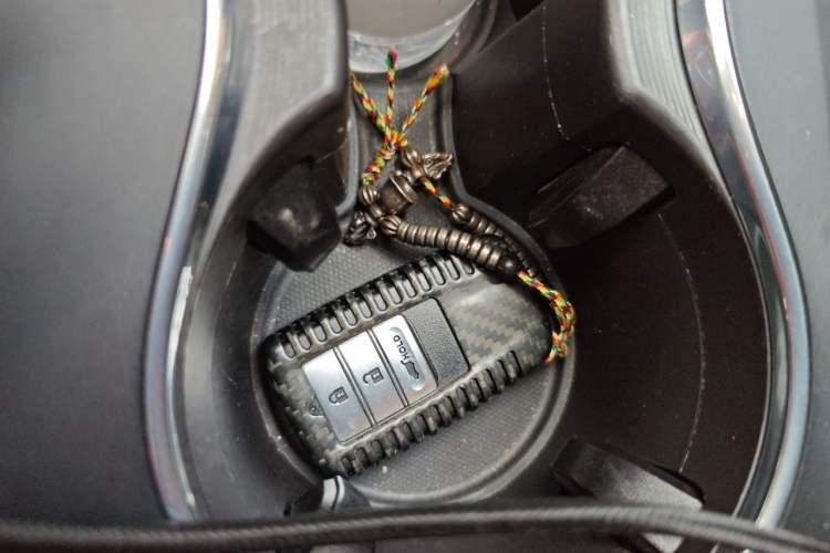 Used Acura MDX 2014 3.5L Elite Edition Vehicle Key