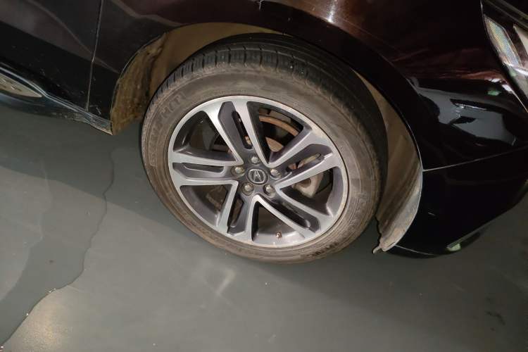 Used Acura MDX 2017 3.0L Xiangyu Version Right Front Wheel Hub