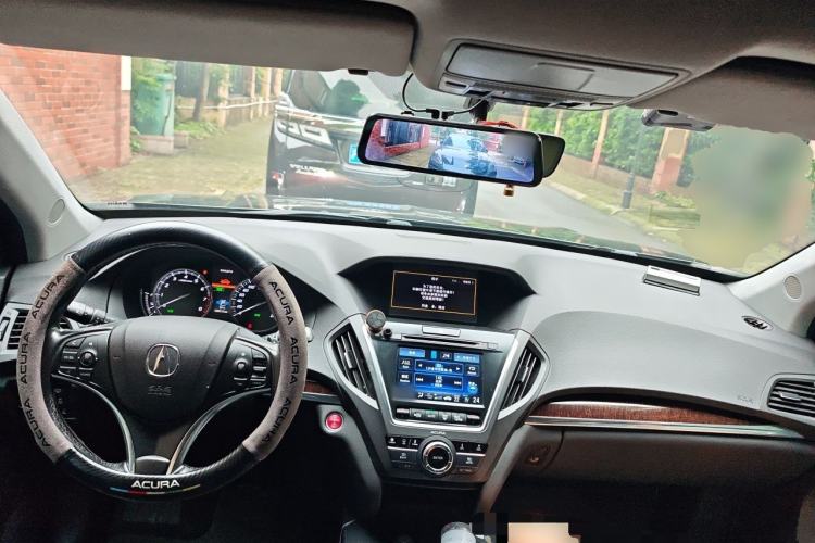 Used Acura MDX 2017 3.0L Comfort Edition Center Console