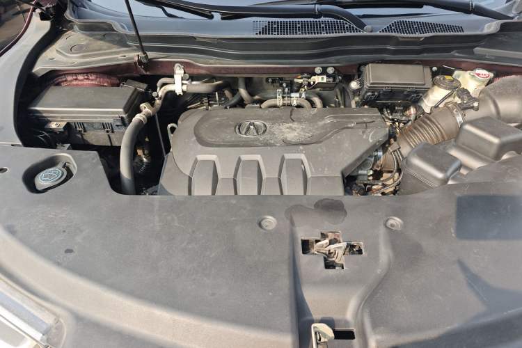 Used Acura MDX 2017 3.0L Xiangyu Version Engine Bay