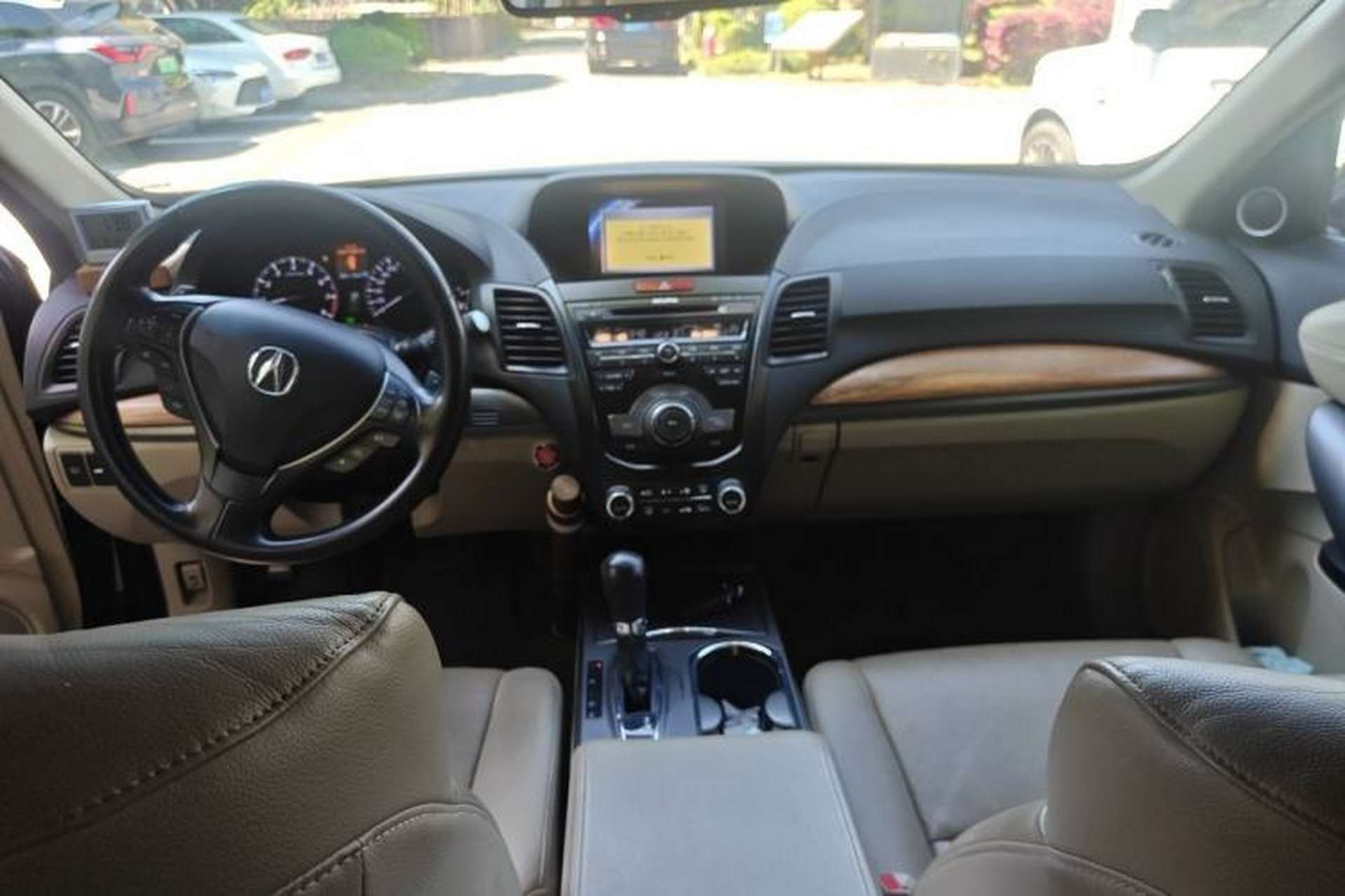 Used Acura RDX 2013 3.5L Four-Wheel Drive Luxury Edition Center Console