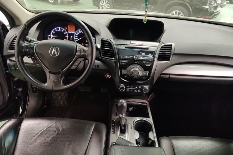 Used Acura RDX 2013 3.5L Four-Wheel Drive Luxury Edition Center Console