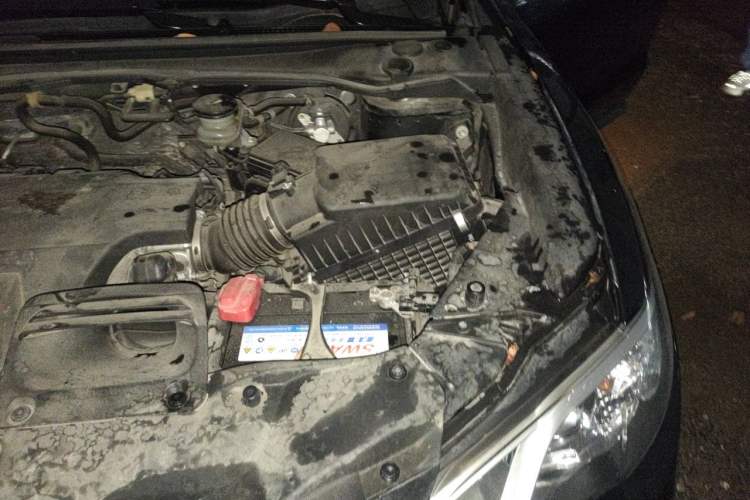 Used Acura RDX 2013 3.5L Four-Wheel Drive Luxury Edition Engine Bay Left