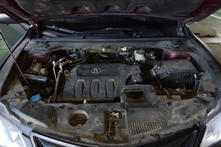 Used Acura RDX 2013 3.0L Two-Wheel Drive Elite Edition Engine Bay