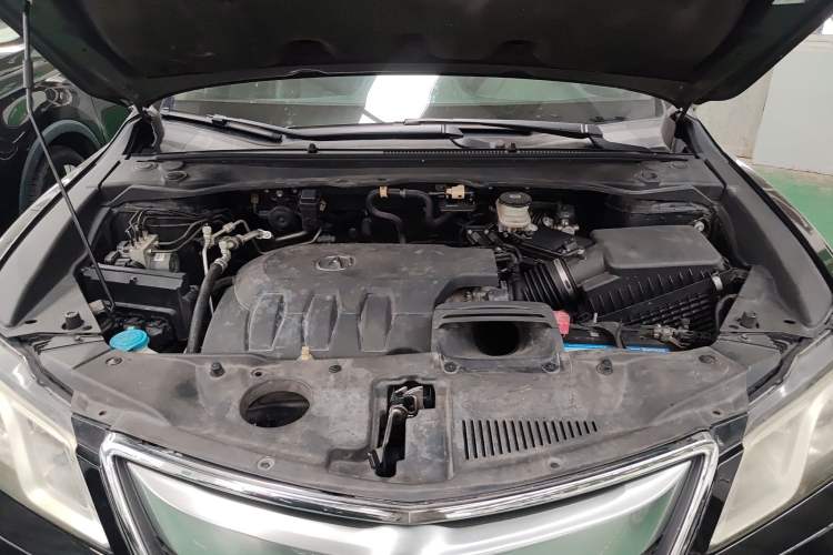 Used Acura RDX 2013 3.5L Four-Wheel Drive Luxury Edition Engine Bay