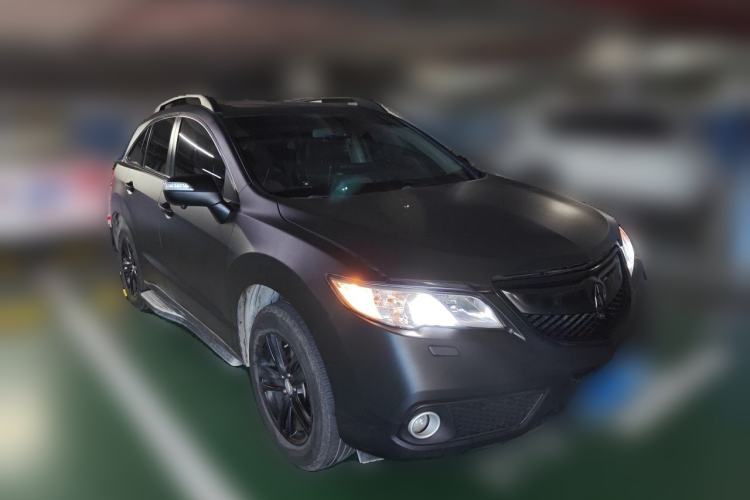 Used Acura RDX 2013 3.0L Two-Wheel Drive Elite Edition Front Right 45 Deg