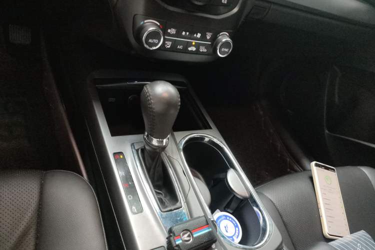 Used Acura RDX 2013 3.5L Four-Wheel Drive Luxury Edition Gear Lever