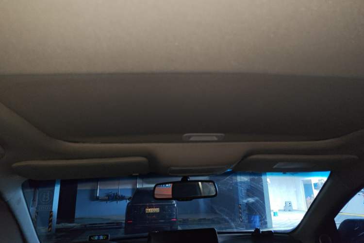 Used Acura RDX 2013 3.0L Two-Wheel Drive Elite Edition Headliner