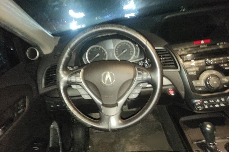 Used Acura RDX 2013 3.5L Four-Wheel Drive Luxury Edition Steering Wheel