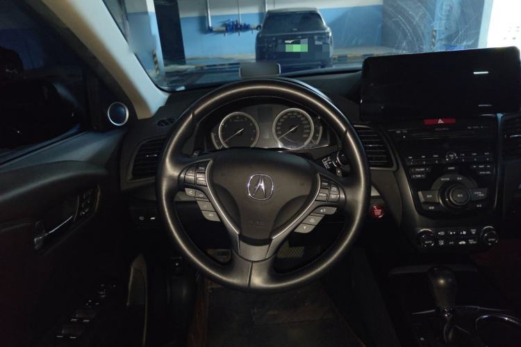 Used Acura RDX 2013 3.0L Two-Wheel Drive Elite Edition Steering Wheel