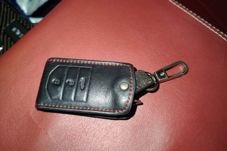 Used Acura RDX 2013 3.0L Two-Wheel Drive Elite Edition Vehicle Key