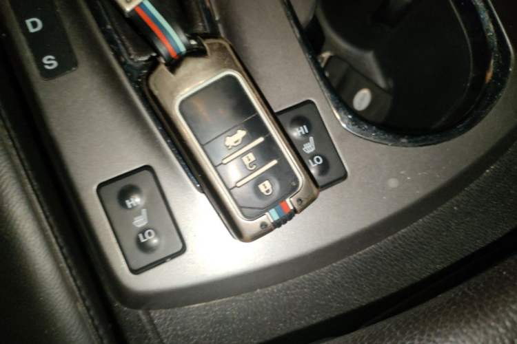 Used Acura RDX 2013 3.0L Two-Wheel Drive Elite Edition Vehicle Key