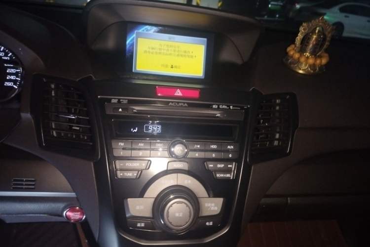 Used Acura RDX 2013 3.5L Four-Wheel Drive Luxury Edition Audio And AC Panel