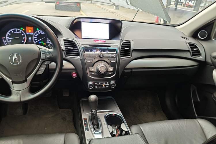 Used Acura RDX 2013 3.0L Two-Wheel Drive Elite Edition Audio And AC Panel
