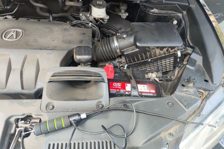 Used Acura RDX 2013 3.0L Two-Wheel Drive Elite Edition Engine Bay Left