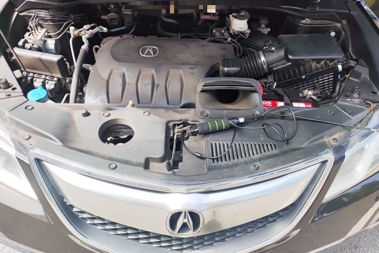 Used Acura RDX 2013 3.0L Two-Wheel Drive Elite Edition Engine Bay