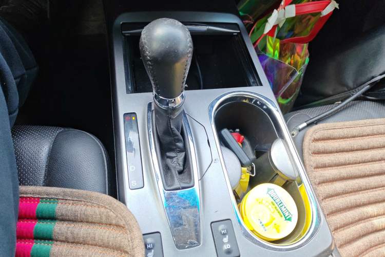 Used Acura RDX 2013 3.0L Two-Wheel Drive Elite Edition Gear Lever
