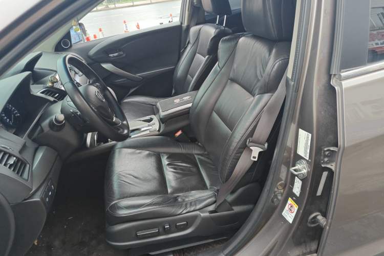 Used Acura RDX 2013 3.5L Four-Wheel Drive Luxury Edition Left Front Seat