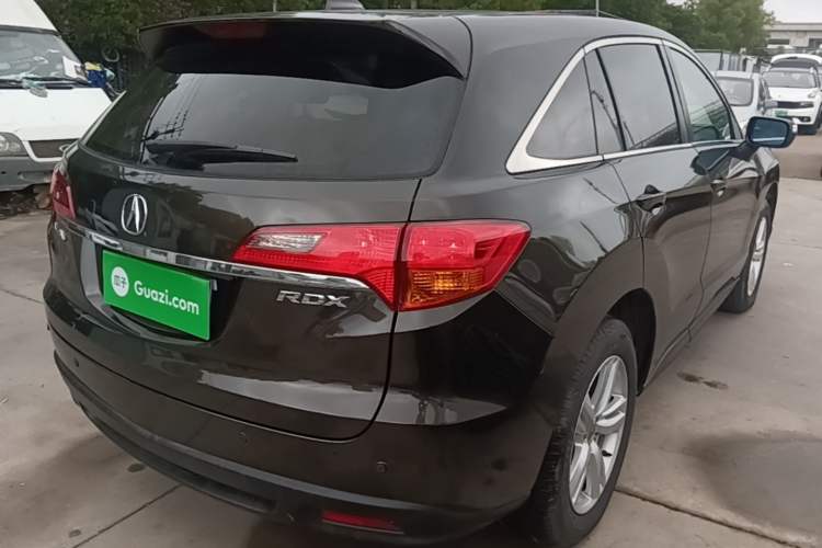Used Acura RDX 2013 3.0L Two-Wheel Drive Elite Edition Rear Right 45 Deg