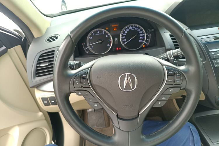Used Acura RDX 2013 3.0L Two-Wheel Drive Elite Edition Steering Wheel