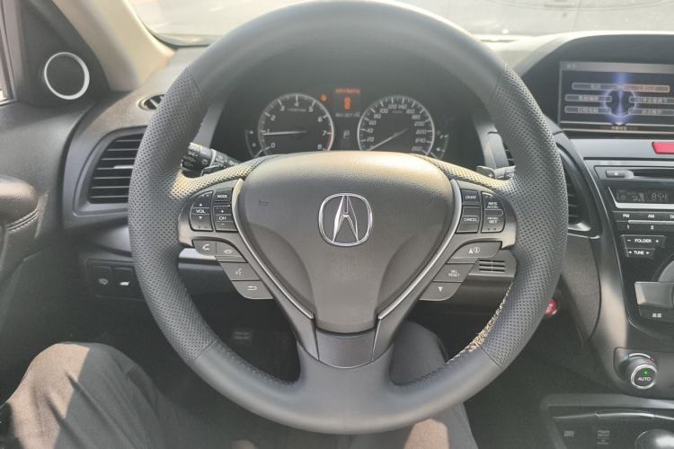 Used Acura RDX 2013 3.0L Two-Wheel Drive Elite Edition Steering Wheel