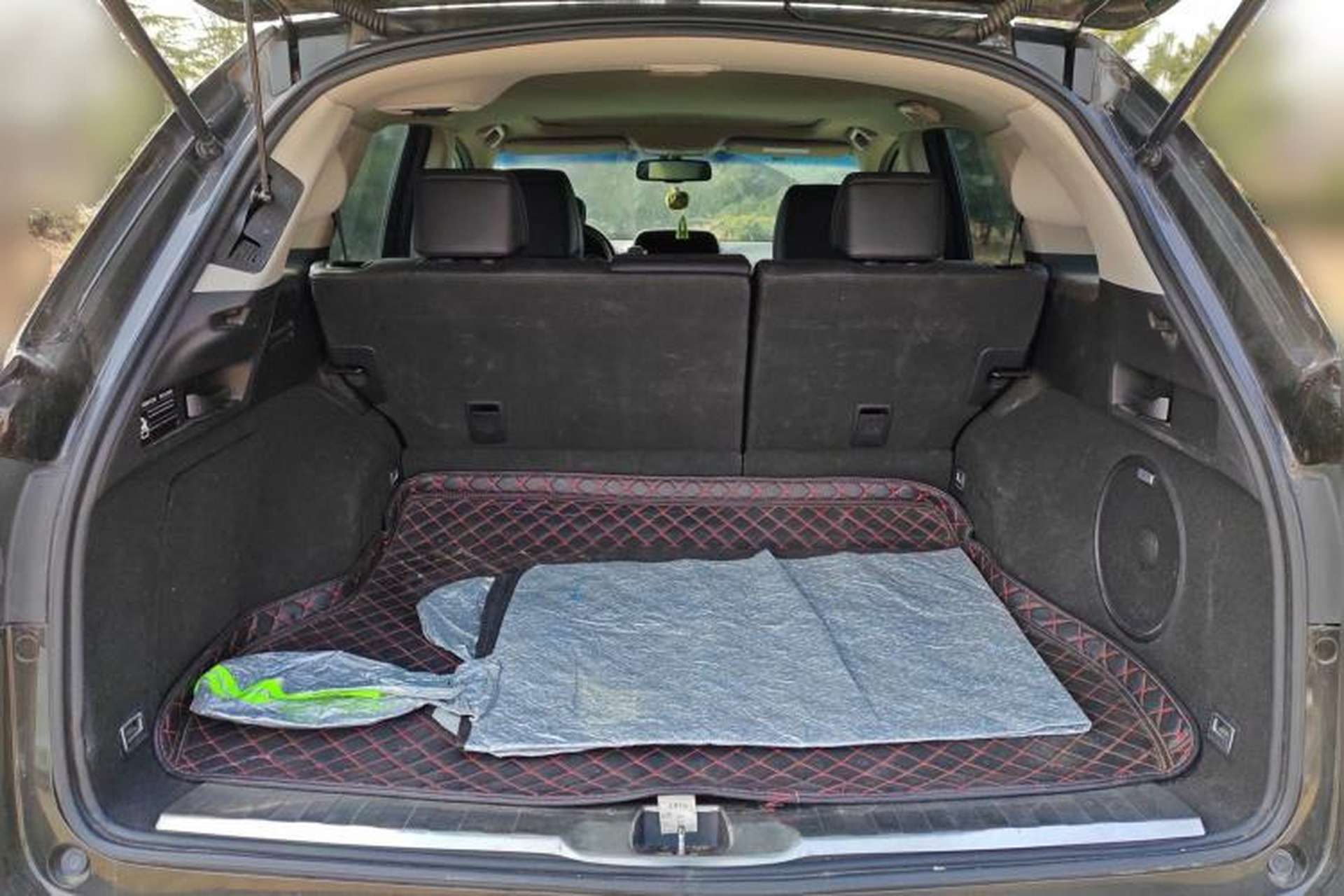 Used Acura RDX 2013 3.0L Two-Wheel Drive Elite Edition Trunk