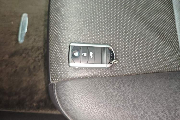 Used Acura RDX 2013 3.0L Two-Wheel Drive Elite Edition Vehicle Key