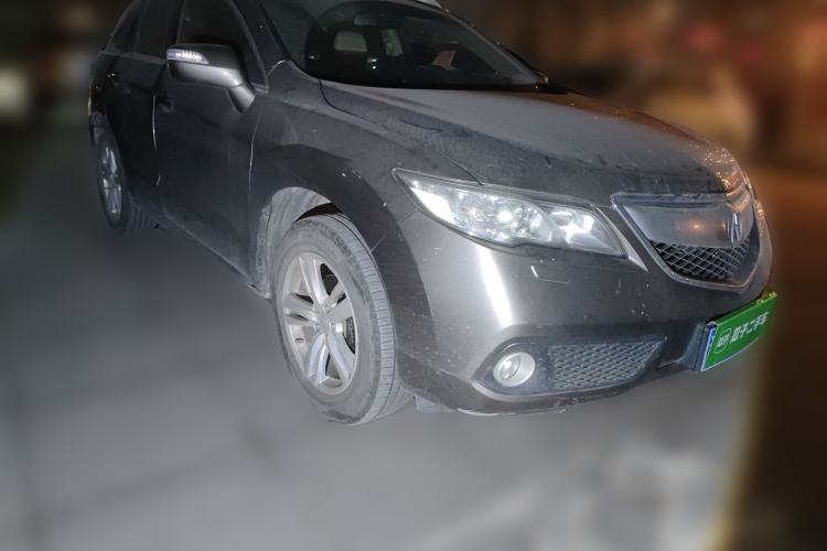 Used Acura RDX 2013 3.0L Two-Wheel Drive Elite Edition Front Right 45 Deg