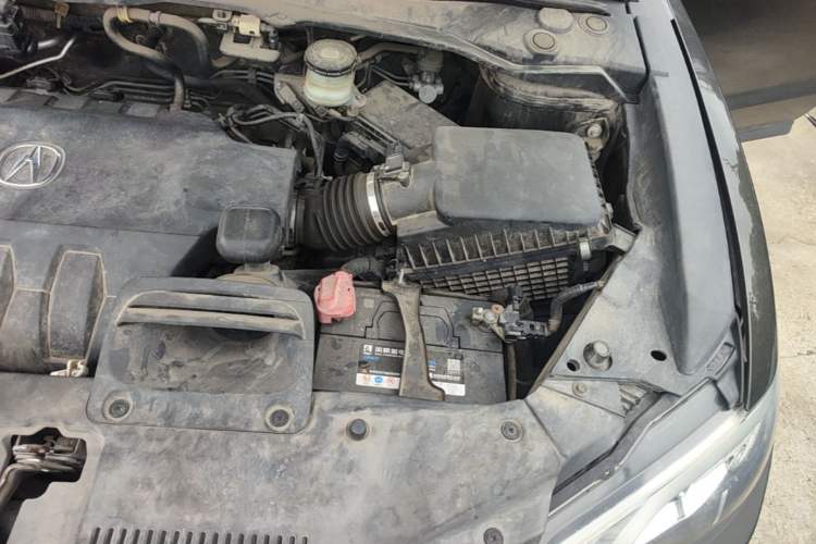 Used Acura RDX 2013 3.0L Two-Wheel Drive Elite Edition Engine Bay Left