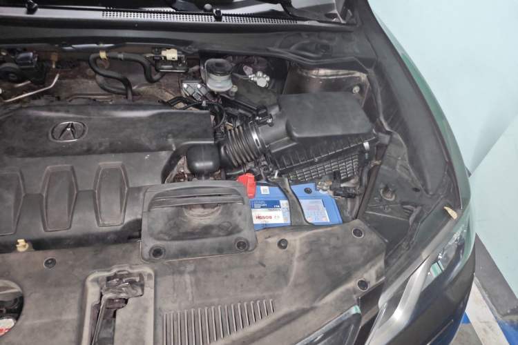 Used Acura RDX 2013 3.0L Two-Wheel Drive Elite Edition Engine Bay Left