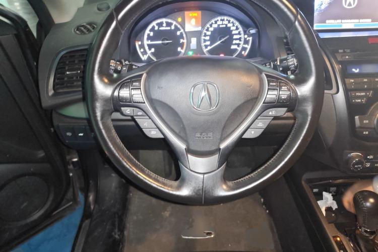Used Acura RDX 2013 3.0L Two-Wheel Drive Elite Edition Steering Wheel