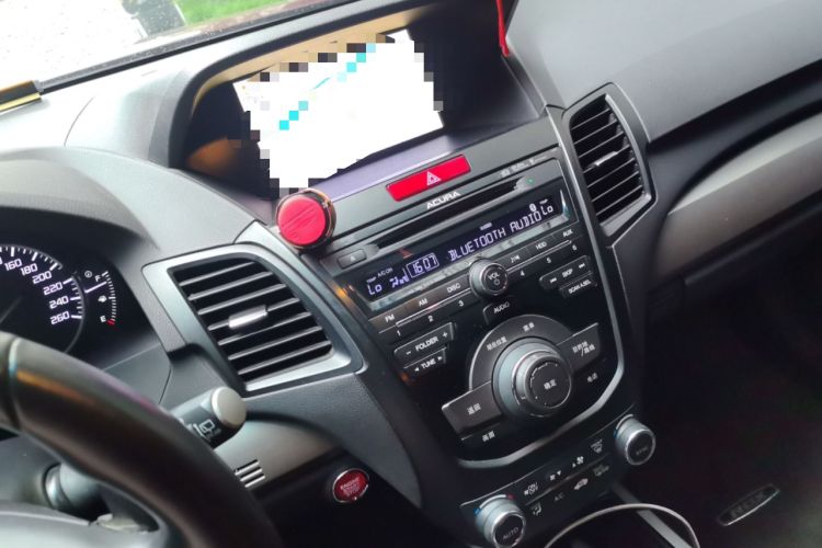 Used Acura RDX 2013 3.0L Two-Wheel Drive Elite Edition Audio And AC Panel