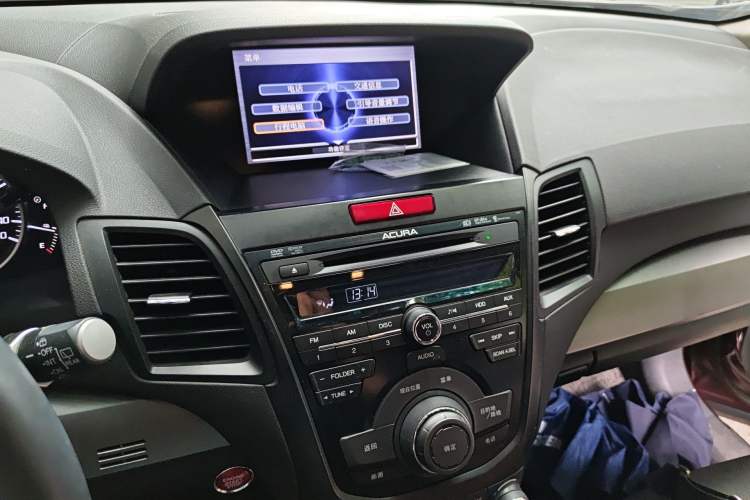 Used Acura RDX 2013 3.0L Two-Wheel Drive Elite Edition Audio And AC Panel