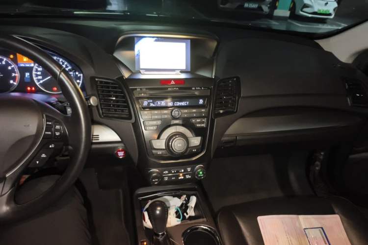 Used Acura RDX 2013 3.0L Two-Wheel Drive Elite Edition Audio And AC Panel