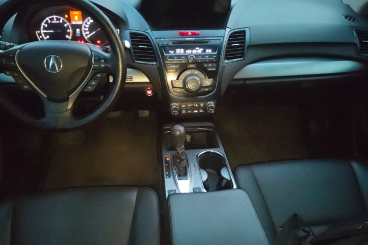 Used Acura RDX 2013 3.0L Two-Wheel Drive Elite Edition Center Console