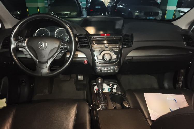 Used Acura RDX 2013 3.0L Two-Wheel Drive Elite Edition Center Console
