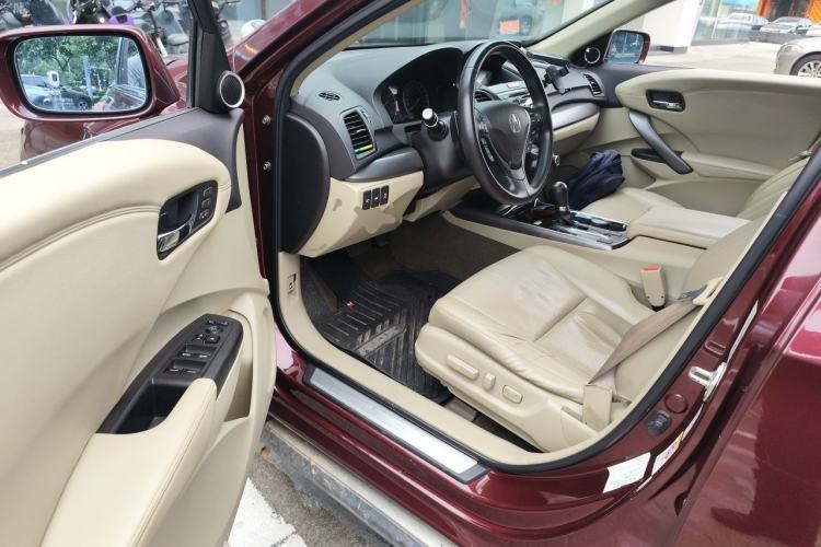 Used Acura RDX 2013 3.5L Four-Wheel Drive Luxury Edition Driver Seat