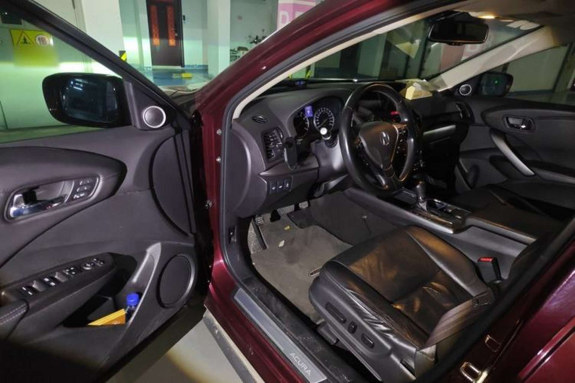 Used Acura RDX 2013 3.5L Four-Wheel Drive Luxury Edition Driver Seat
