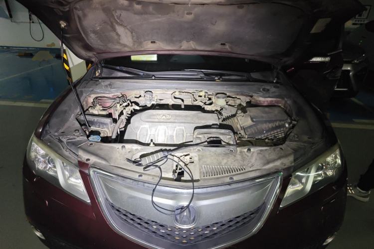 Used Acura RDX 2013 3.5L Four-Wheel Drive Luxury Edition Engine Bay