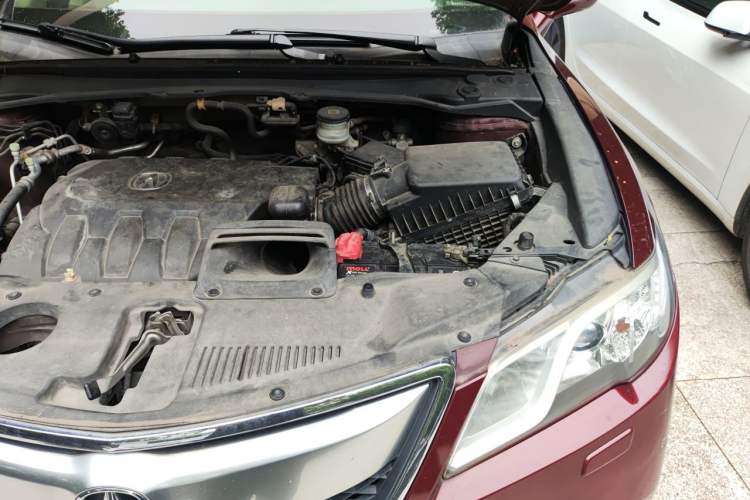 Used Acura RDX 2013 3.0L Two-Wheel Drive Elite Edition Engine Bay Left