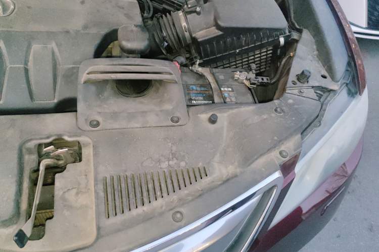 Used Acura RDX 2013 3.0L Two-Wheel Drive Elite Edition Engine Bay Left