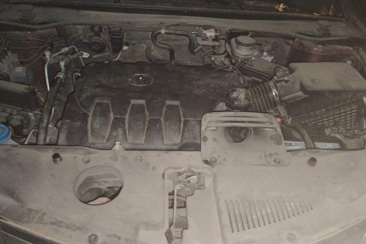 Used Acura RDX 2013 3.0L Two-Wheel Drive Elite Edition Engine Bay